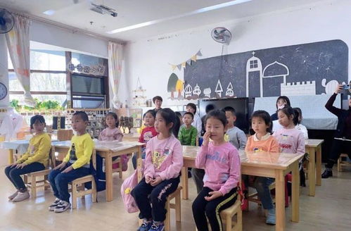 9月起中小学生延时服务迎来新调整 家长和老师能否共同松口气？